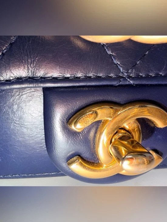 Chanel 2017 Small Paris Cosmopolite Flap Bag Deep Navy Blue - Picture 5 of 16